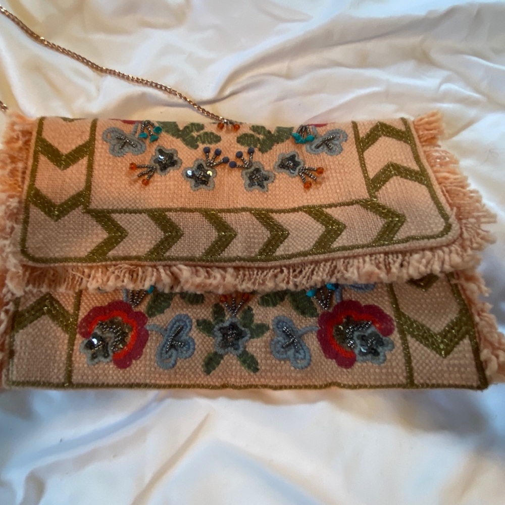 Shoulder purse